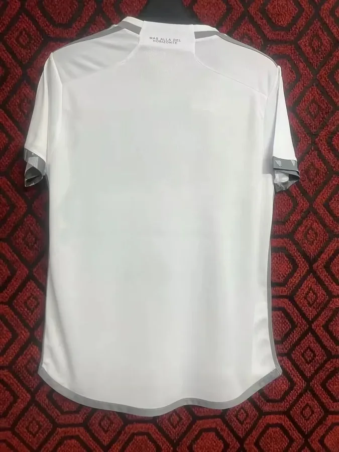 24/25 University of Chile away S-XXL
