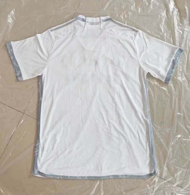 24/25 University of Chile away S-XXL — photo 4
