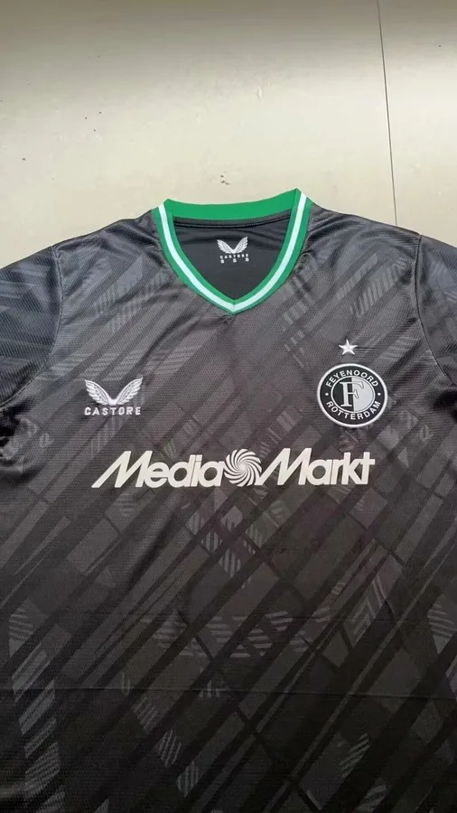 24/25 Feyenoord away S-XXL — photo 2