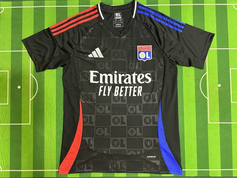 24/25 Lyon away S-XXL — photo 2
