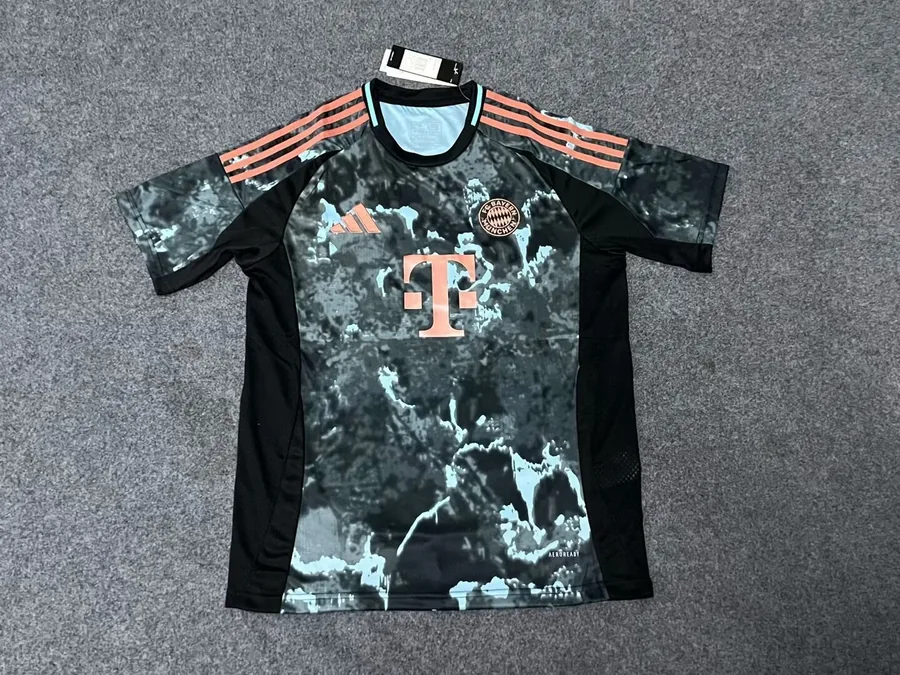 24/25 Bayern Munich away S-XXL
