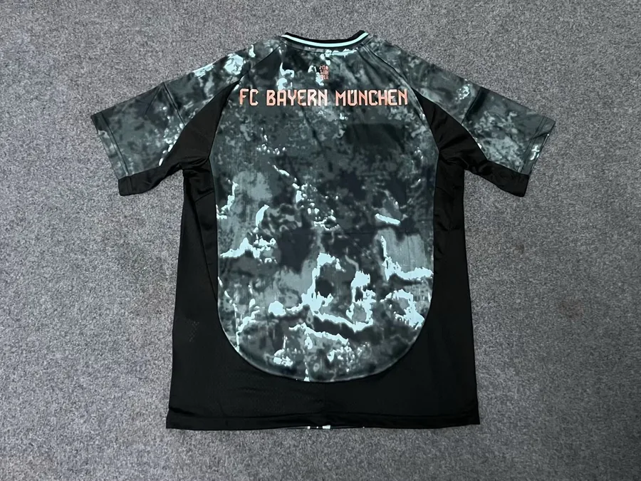 24/25 Bayern Munich away S-XXL — photo 2
