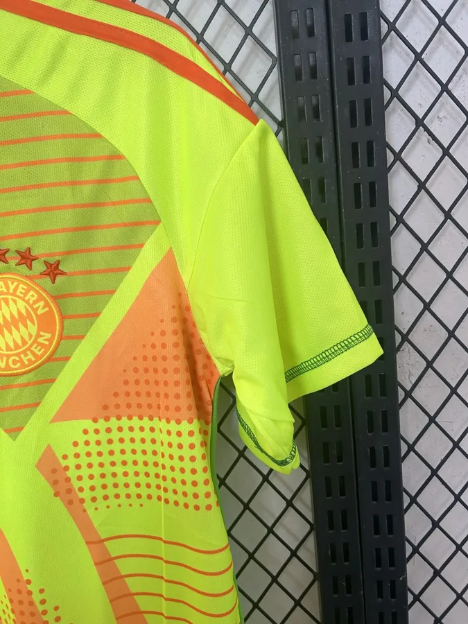 24/25 Bayern goalkeeper S-XXL — photo 5