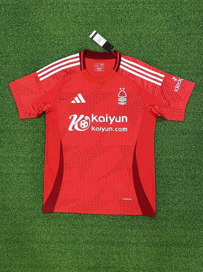 24/25 Nottingham Forest at home S-XXL
