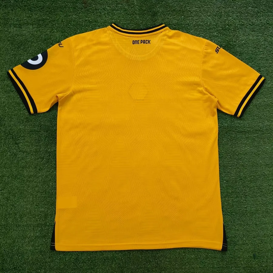 24/25 Wolves at home S-XXL — photo 2