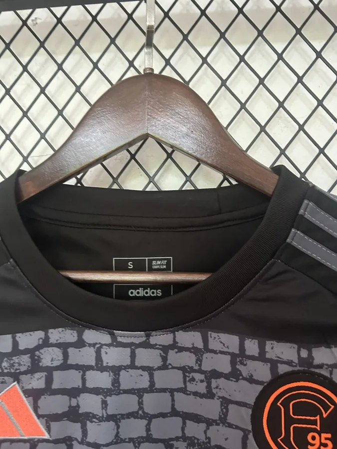 24/25 Dusseldorf third away S-XXL — photo 5