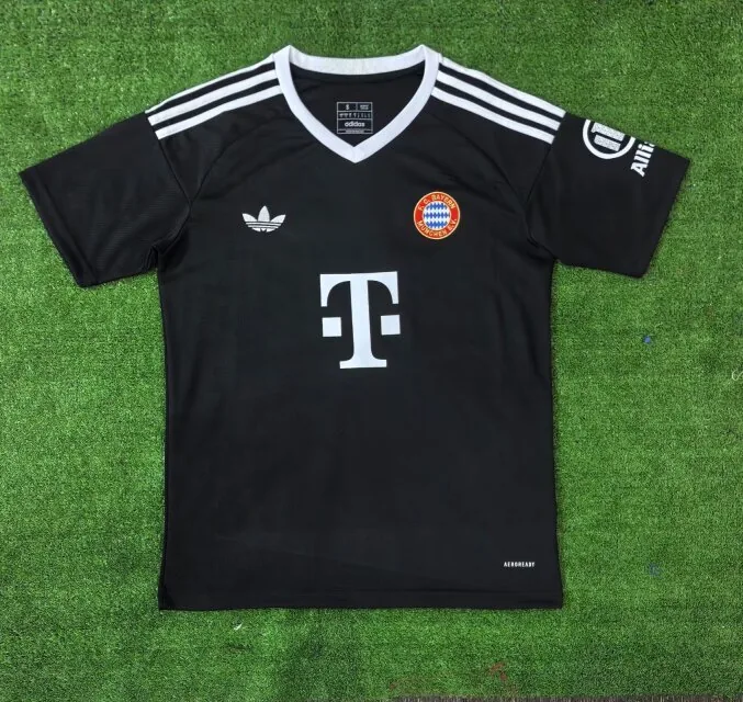 24/25 Bayern Munich goalkeeper Black S-XXL — photo 3