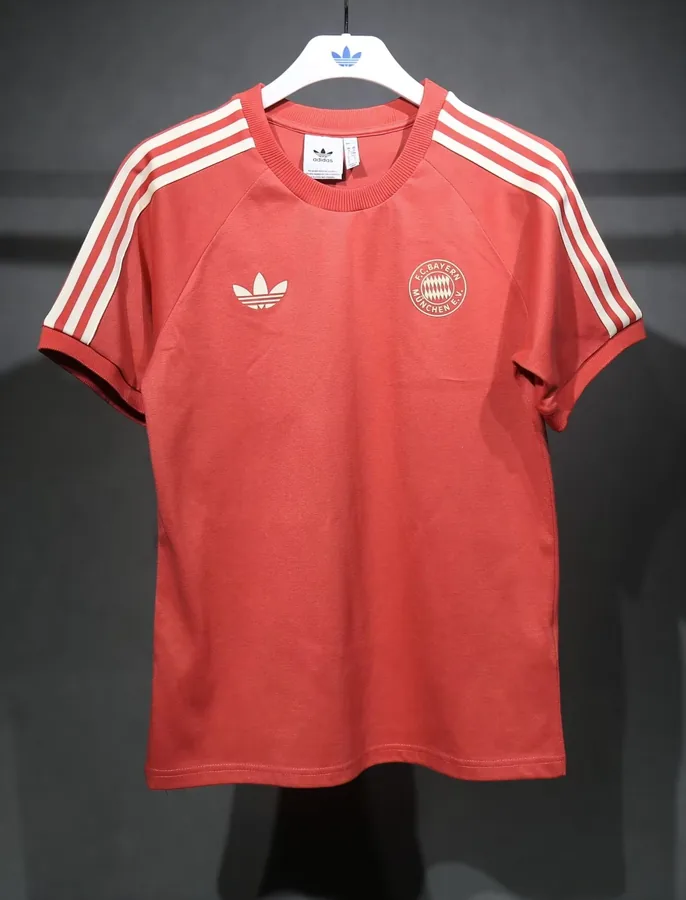 25/26 Bayern Black Cotton T S-XXL