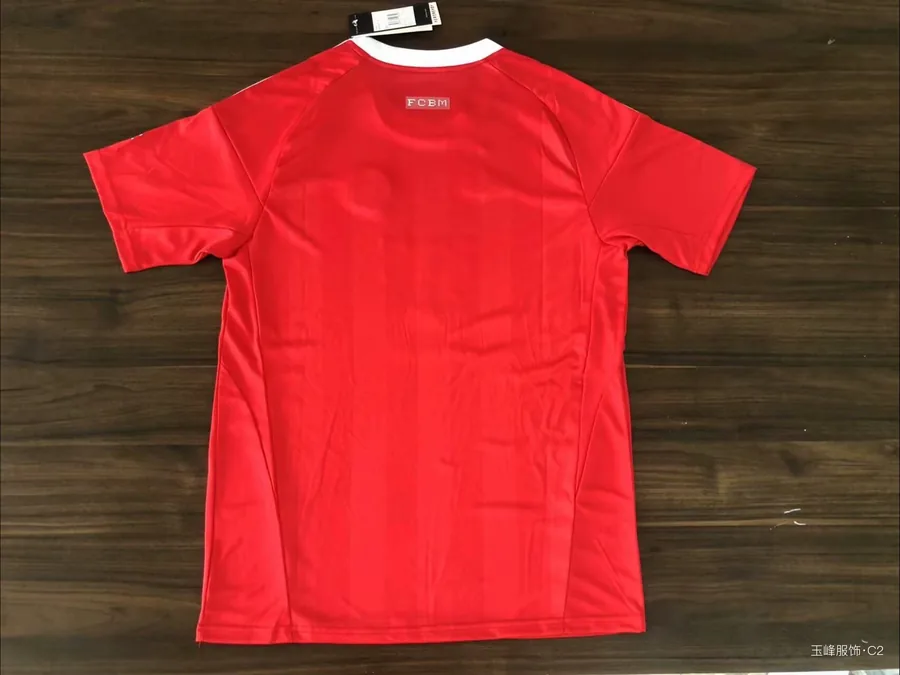 25/26The goalkeeper of Bayern Munich is redS-2XL — photo 3