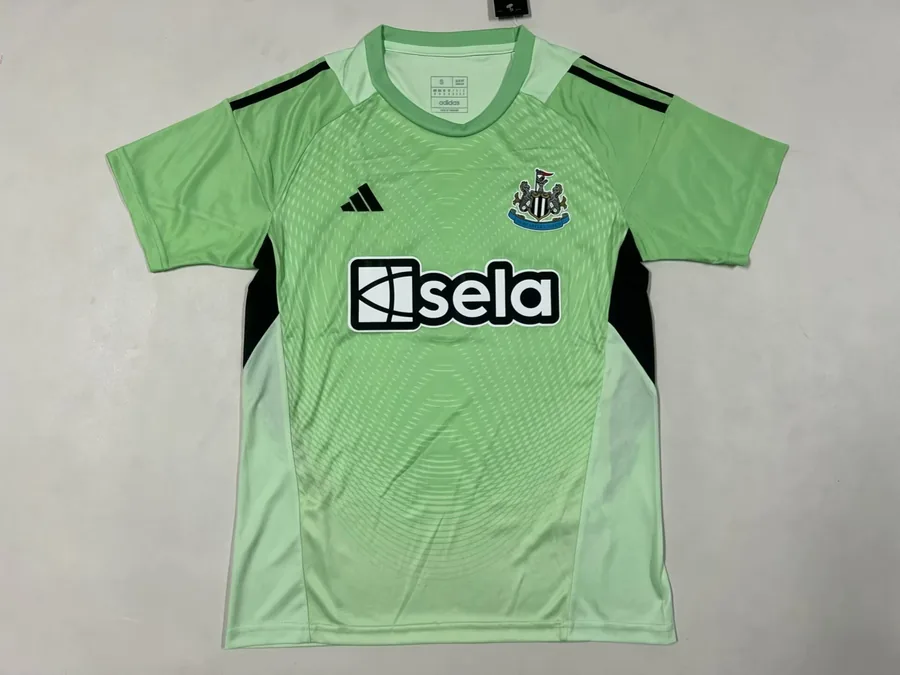 25-26 Newcastle goalkeeper S-XXL