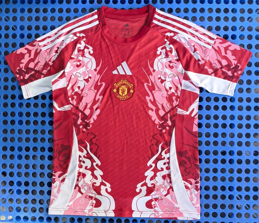 2526 Man U patterned Concept Version S-2xL
