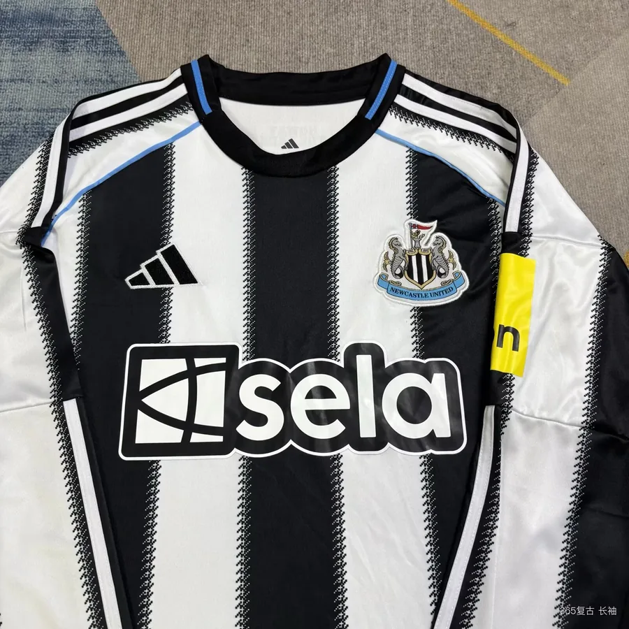 2526 Newcastle home jersey long-sleeved S-4XL — photo 2