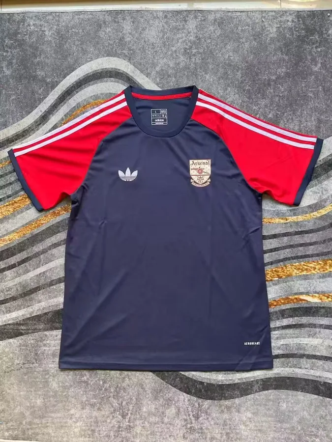 2526 Arsenal Big Three Leaf T-shirt S-2XL