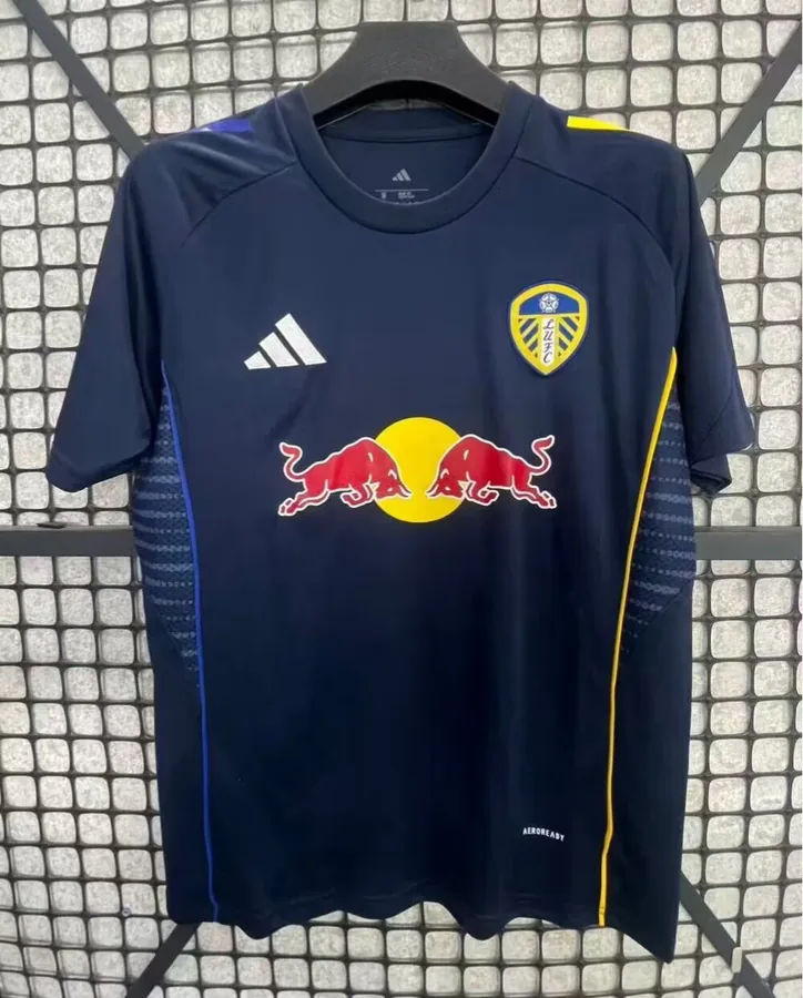 2526 Leeds United training jersey - S-4XL