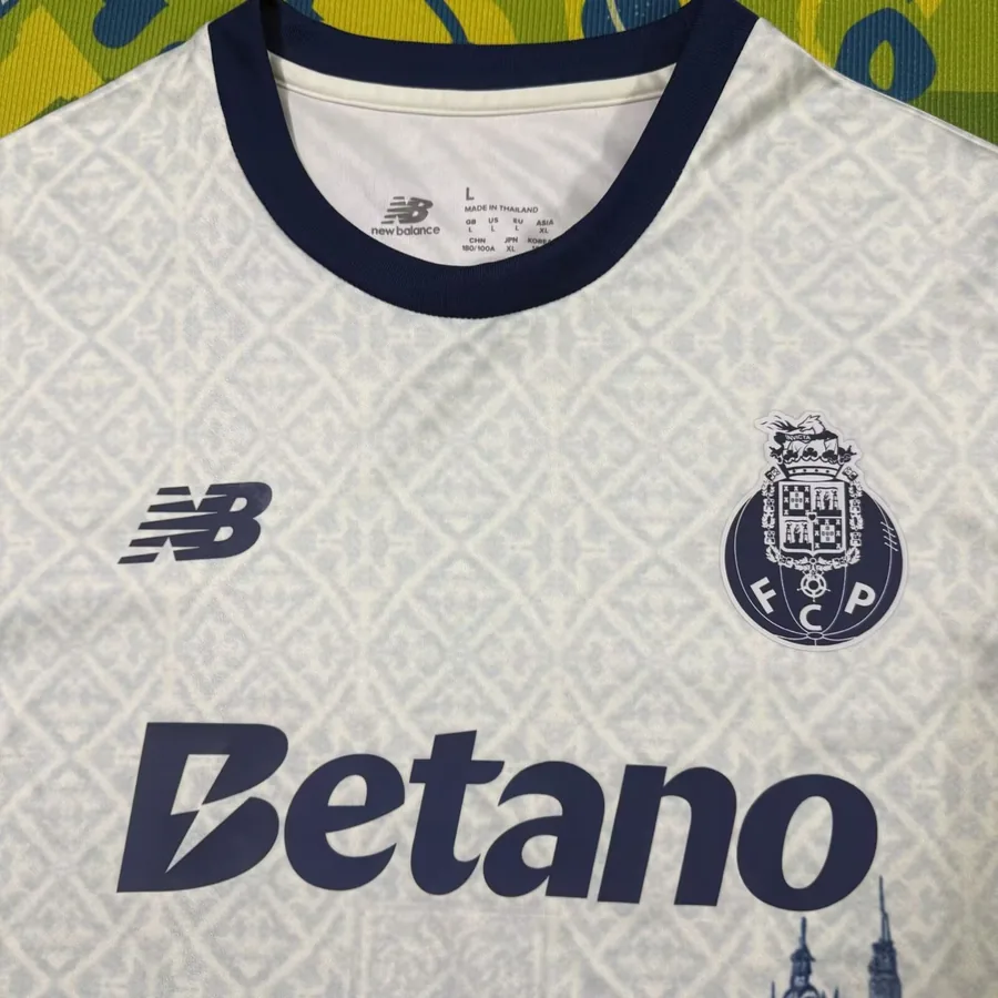 2526 Porto City Edition S - 4XL — photo 3