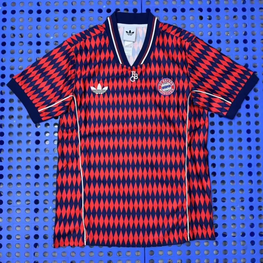 25-26 Bayern Retro Red-Blue S - 2XL