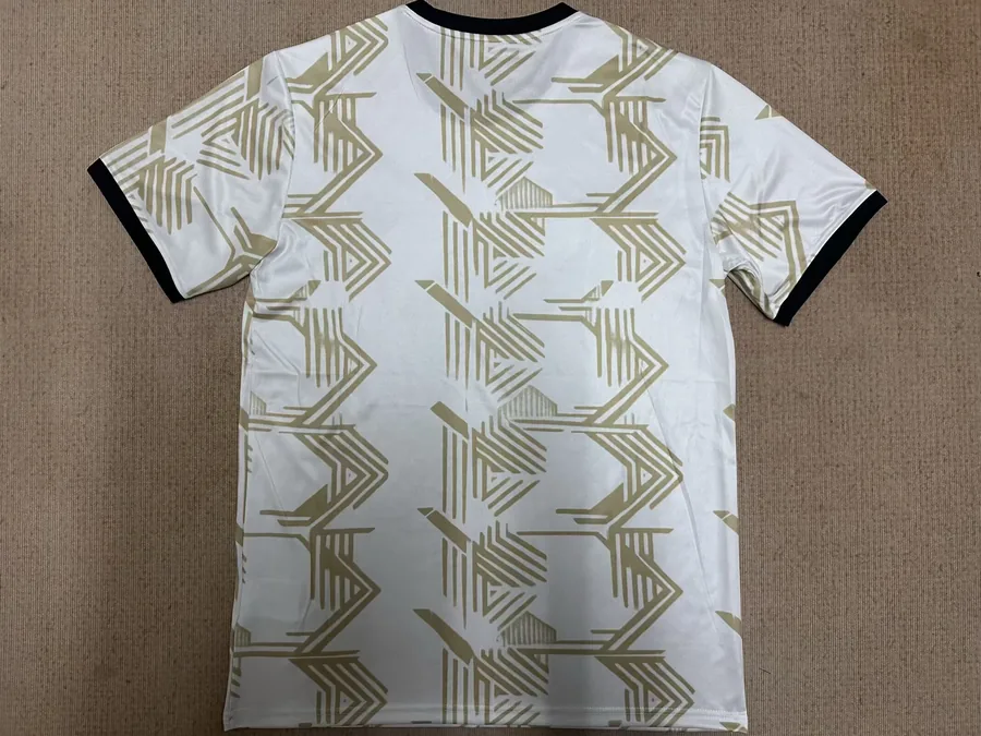 2526 Lisbon Christmas S-4XL — photo 2
