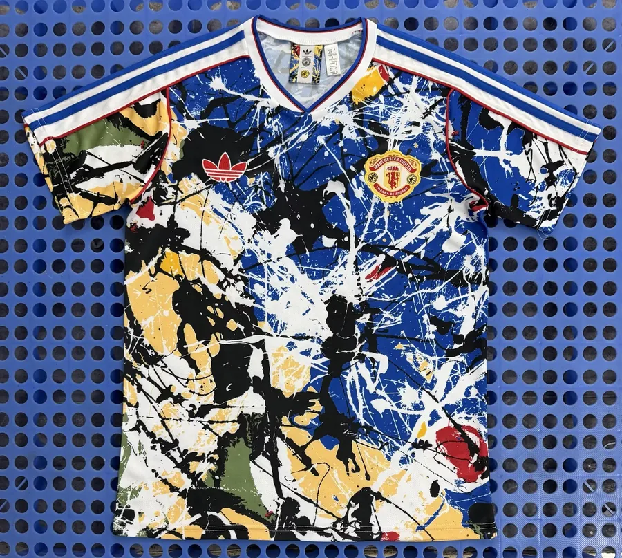 26-27 Man U  Training Uniform - S-2XL