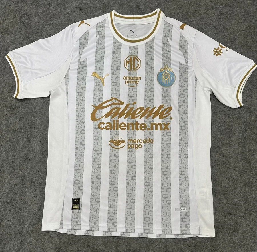 2627 Chivas Training Suit - White S - 4XL