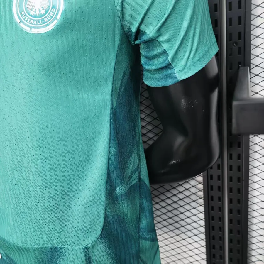 2026 Player Germany Green Goalkeeper Soccer Jersey — photo 2