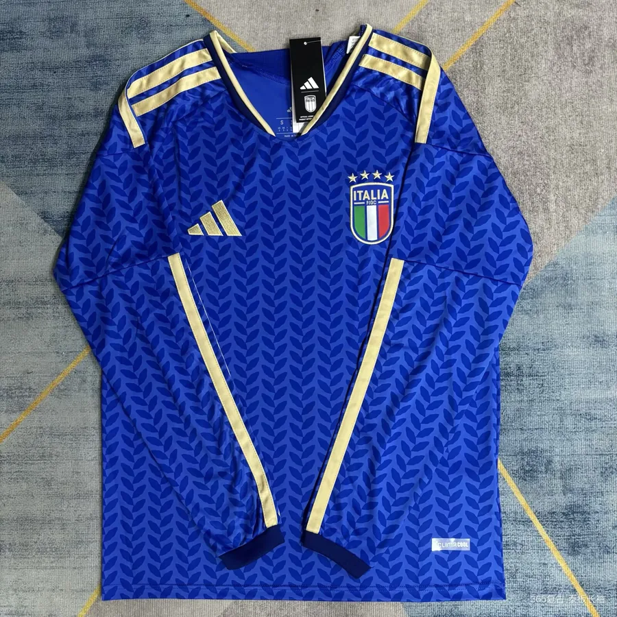 2026 Italy Long Sleeve Soccer Jersey Home
