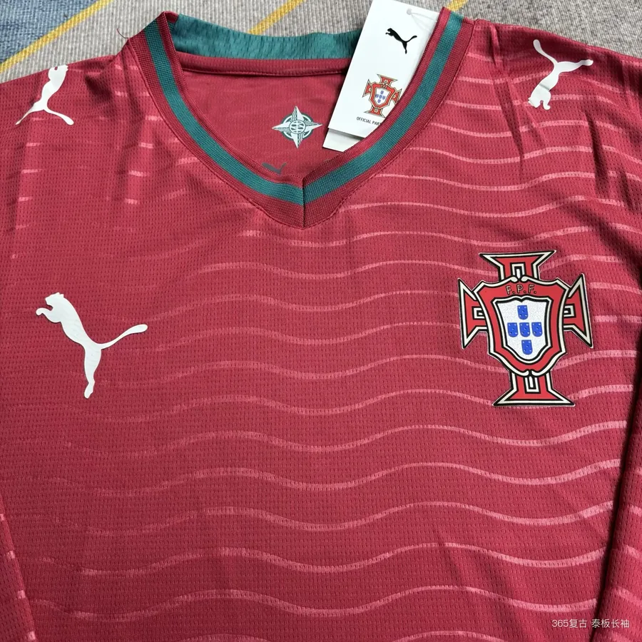 2026 World Cup Portugal Long Sleeve Soccer Jersey Home — photo 2