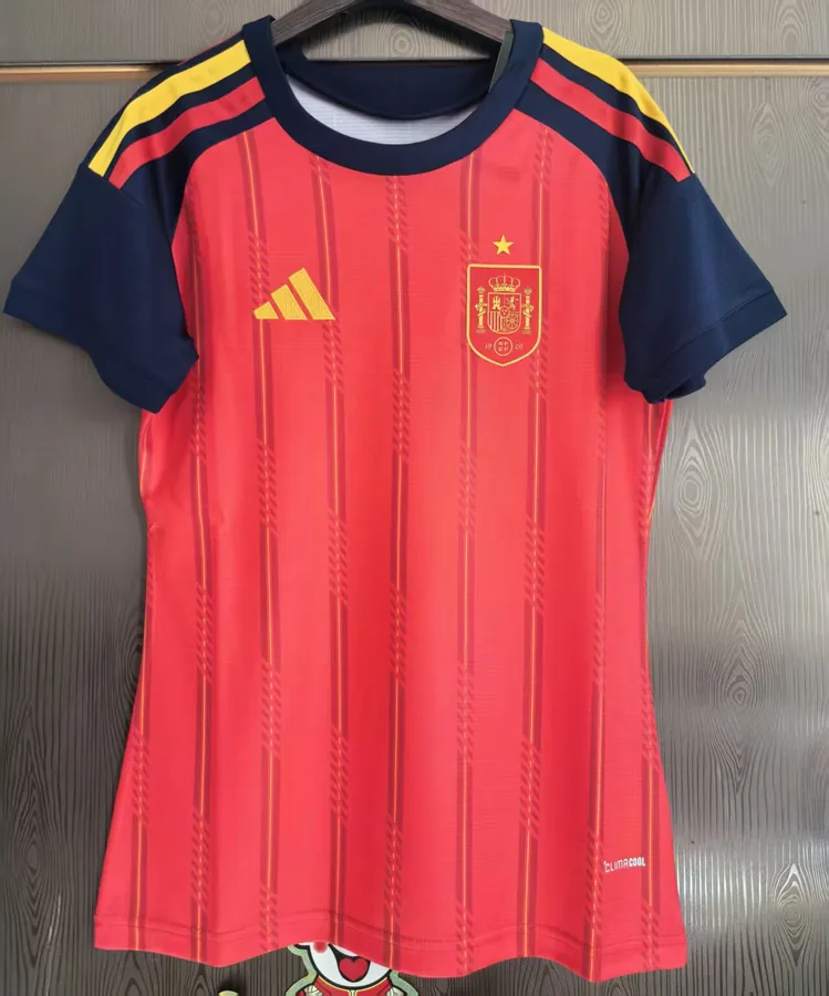 2026 Women Spain Soccer Jersey Home — photo 2