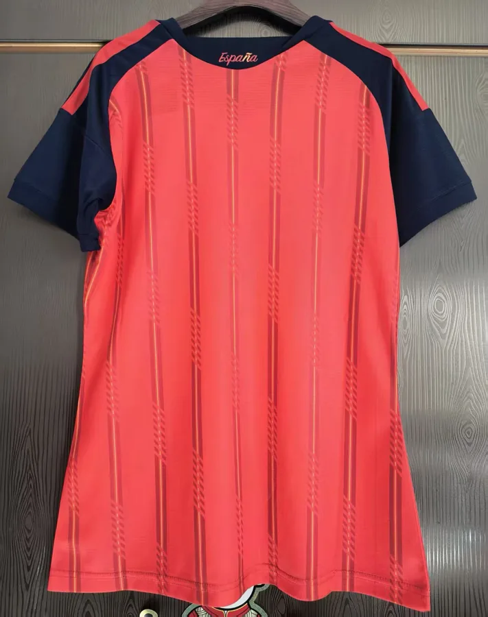 2026 Women Spain Soccer Jersey Home — photo 3