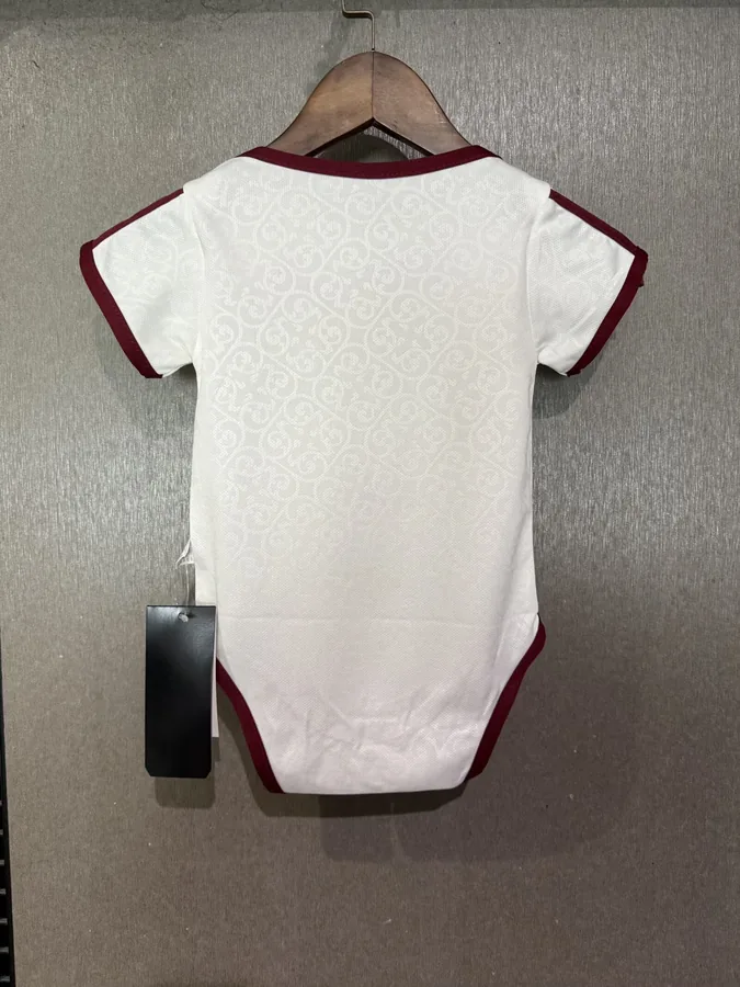 2026 World Cup Baby Spain Soccer Jersey Away — photo 3