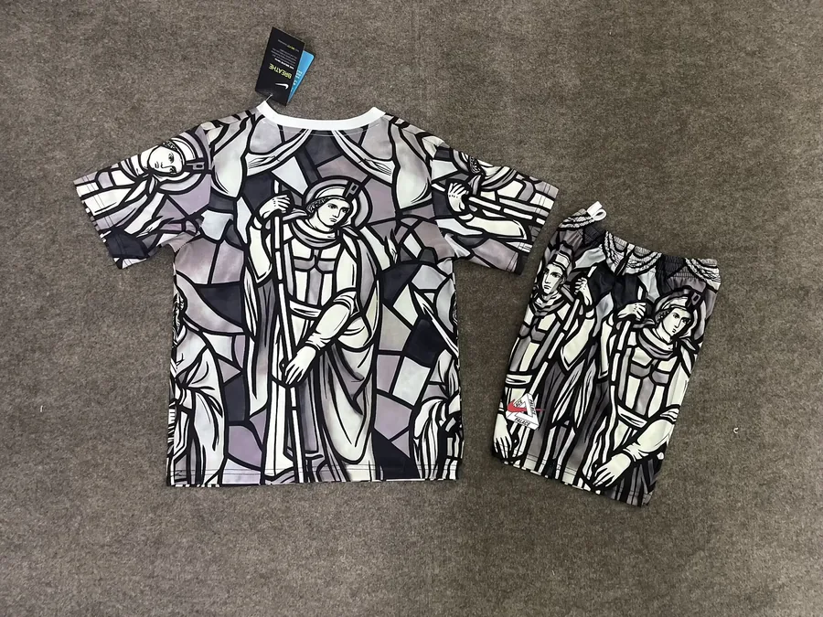 2026 Kids England Training Uniform — photo 2