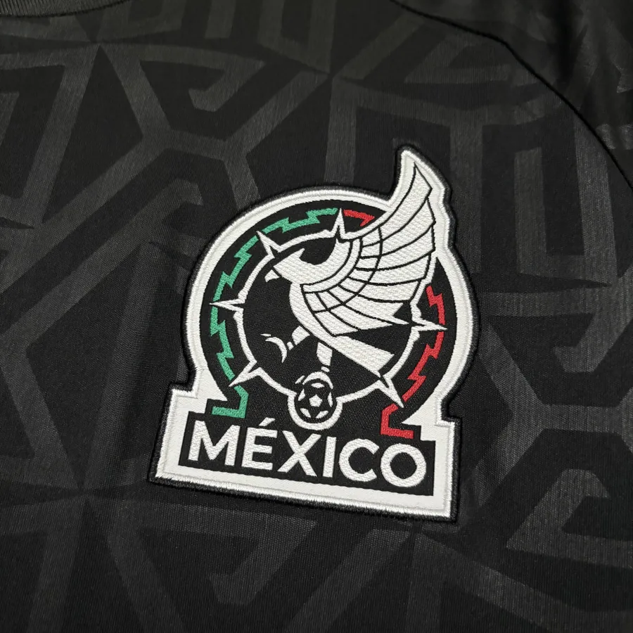 2026 Mexico Long-sleeved Black Soccer Jersey — photo 8
