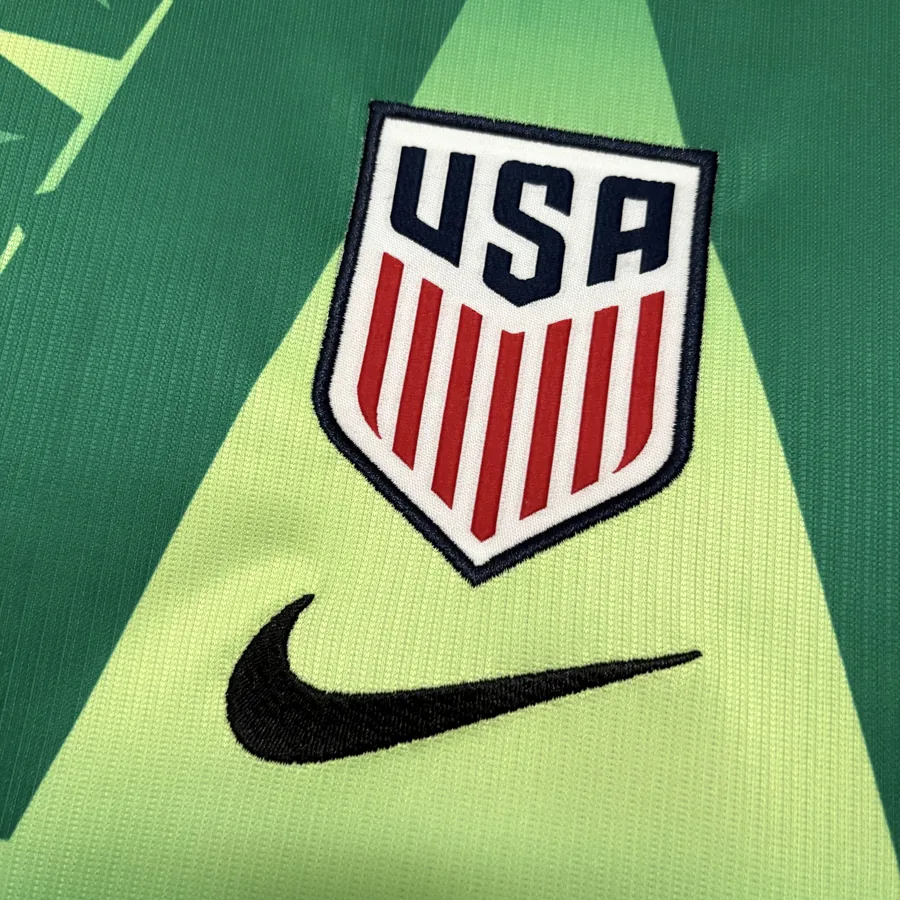 2026 USA Goalkeeper Green Jersey — photo 6