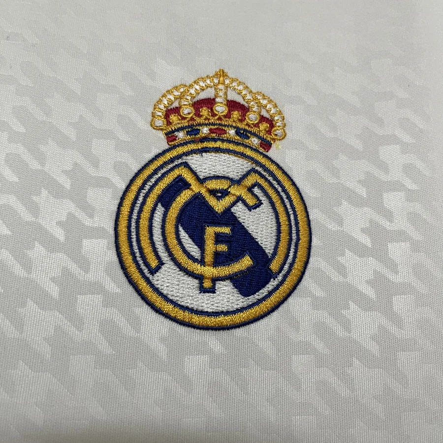2024/25 Real Madrid home jersey — photo 2
