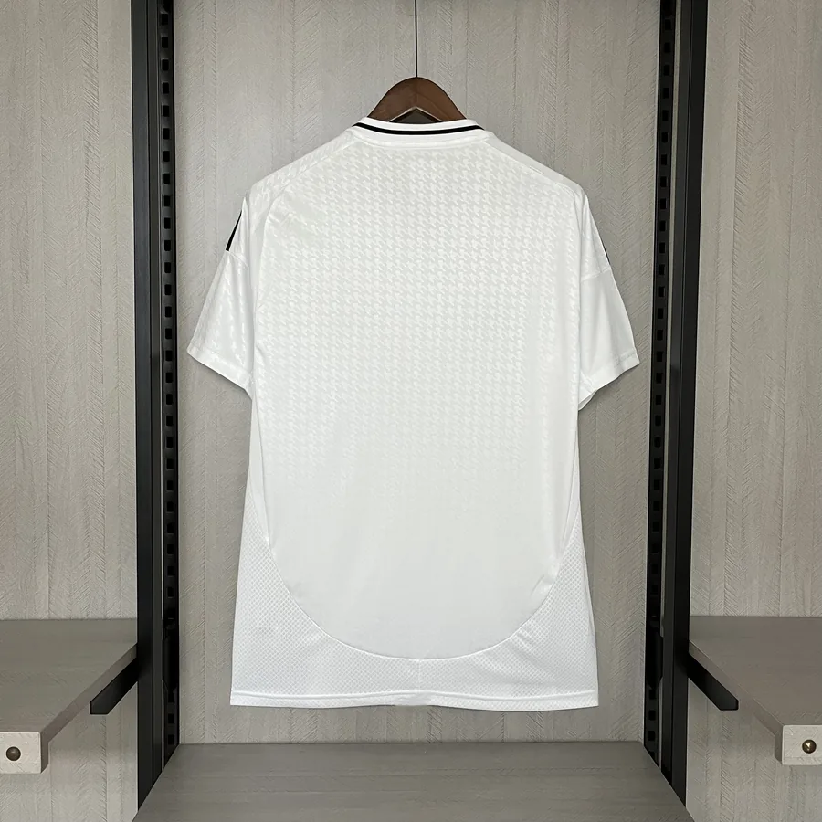 2024/25 Real Madrid home jersey — photo 5