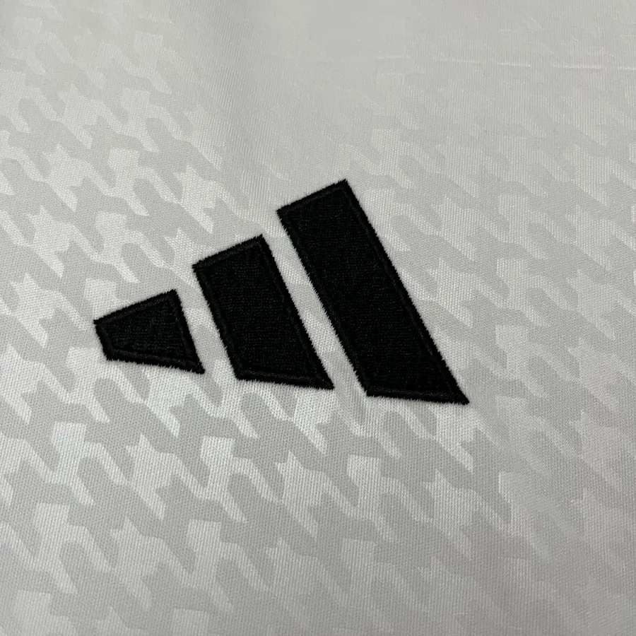 2024/25 Real Madrid home jersey — photo 6