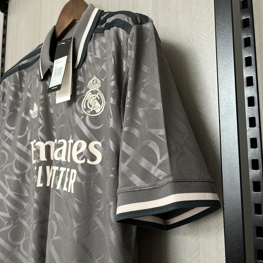 24/25 Real Madrid Soccer Jersey Third Away — photo 2
