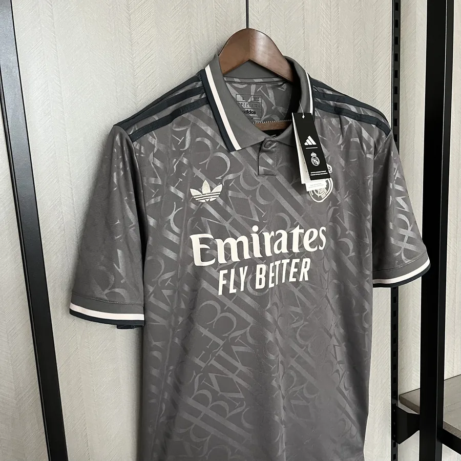 24/25 Real Madrid Soccer Jersey Third Away — photo 10