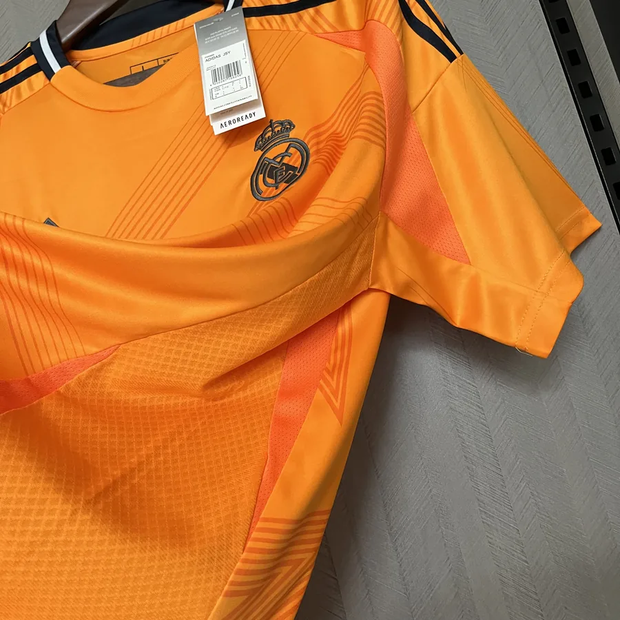 24/25 Real Madrid Soccer Jersey Away — photo 4