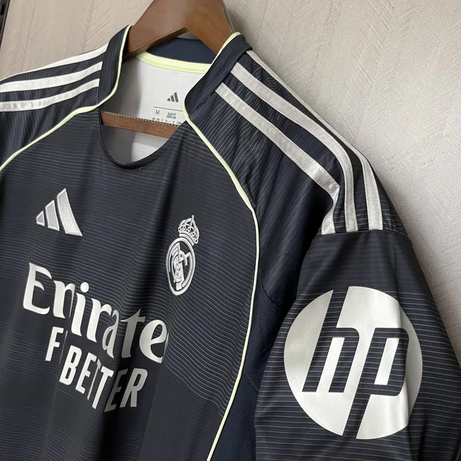 25/26 Real Madrid Soccer Jersey Away — photo 8