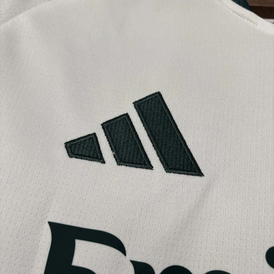 26/27 Real Madrid Soccer Jersey Home — photo 3