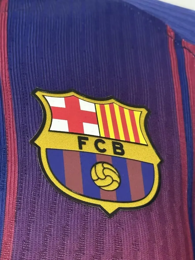 25/26 Player Edition Barcelona Home Jersey — photo 7