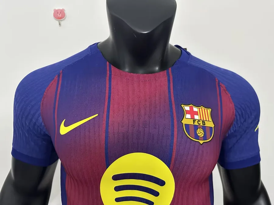 25/26 Player Edition Barcelona Home Jersey — photo 8