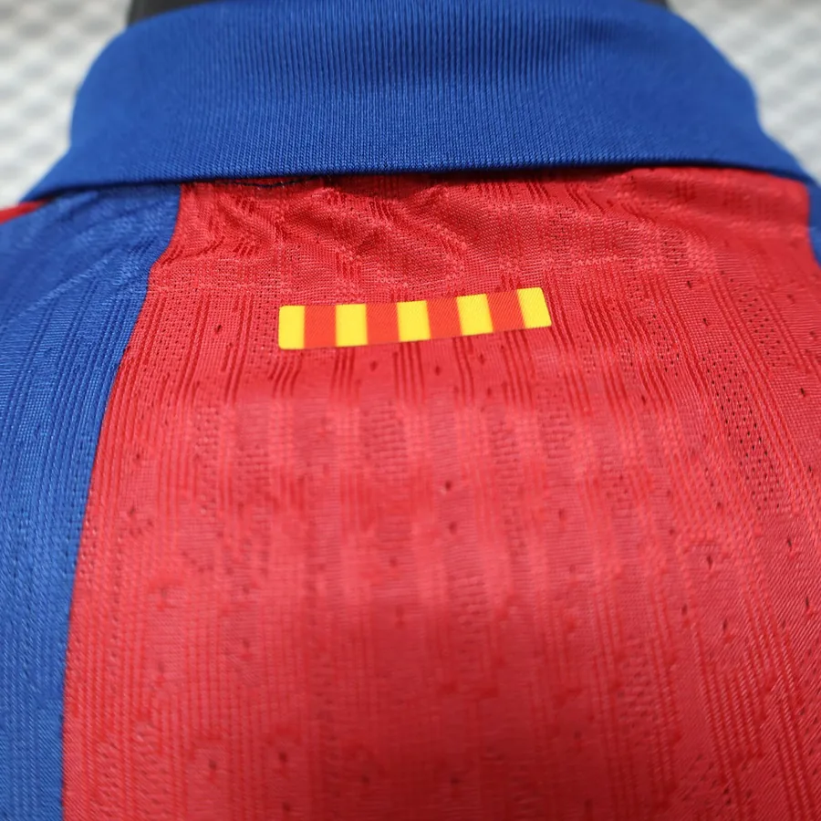 25/26 Player Edition Barcelona Home Jersey — photo 2