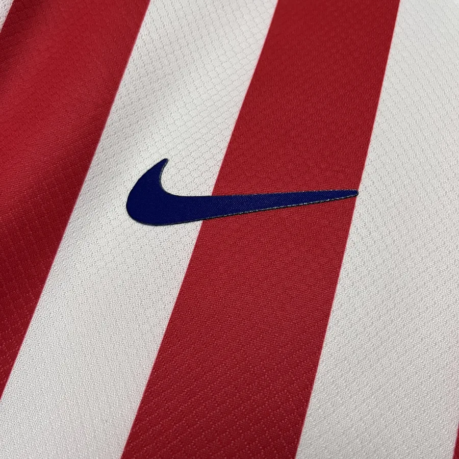 25/26 Atletico Madrid Soccer Jersey Home — photo 4